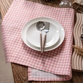 Pink and white checkered linen napkin with wooden cutlery on a dark wood table - 40*60cm / Pink Plaid