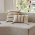 Set di cuscini quadrati e lombari in stile boho con motivi geometrici e nappe - 40x60cm / Tre Sottili Corde di Canapa