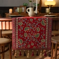 Donkerrode tafelloper met bloemenborduurwerk en kleurrijke kwastjes voor decoratie - 35x120cm / Rode Jacquard Bloemrank (Rode Kwastjes)
