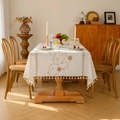 Tovaglia rettangolare beige in cotone e lino con ricamo floreale e bordi con nappe - 100-140 / Crisantemo Marrone Danzante Ricamato Beige