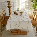 Tovaglia rettangolare in cotone e lino beige con ricami a vite e bordi a frange - Bambù Verde Ricamato Beige