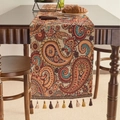 Vintage Paisley jacquard tafelloper met decoratieve kwastjes op donkere tafel - Paisley Jacquard Koffie Kwastjes / Korte Loper