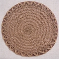 Round jute placemat with scalloped edges and spiral woven texture in rustic brown style - 38cm / Hollow Jute Type 1 Round