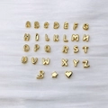 Gouden 26 alfabetletters en hartbedeltjes met glanzende afwerking voor DIY-sieraden - Letter A(A) / Goud