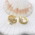 Golden double-layer clip-on earrings with oval zircon stones and shell background - Oval Main Stone Style (85) / Gold