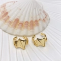 Minimalist wavy geometric 18K gold plated copper ear cuffs on a white seashell base - Zigzag Geometric Shape (Style 105)