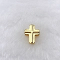 Vue détaillée d'un pendentif en forme de double croix dorée 3D pour la création de bijoux - Style Croix Polie (Modèle 254) / Or