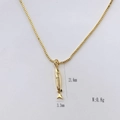 Collana con pendente a pesce dorato con finitura lucida e misure di 21,6 mm per 3,3 mm - Stile Pesce Texturizzato Sottile (#15)