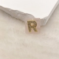 Anhänger aus rosa Stein mit goldenem Buchstaben R und funkelnden Mikro-Strasssteinen - Buchstabe R (Nur Anhänger) / 20x18 mm / Rosa