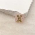 Rosa Stein-Anhänger mit goldenem Buchstaben X und funkelndem Zirkonia-Kristall-Halskette - Buchstabe X (Nur Anhänger) / 20x18 mm / Rosa