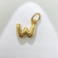 Detalle del colgante con letra W estilo globo 3D dorado con acabado pulido fino - Letra W Dorada / Colgante Solo (Sin Cadena)