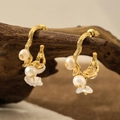 Elegant French style gold branch earrings with white baroque pearls for a vintage look - Gold with Baroque Pearl