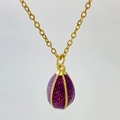 Élégant collier en or avec un pendentif œuf en émail violet foncé et texture léopard chic - Violet Lavande (Style D)