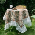 Franse landelijke tafelkleed met bloemenpatroon en witte kant voor een tuintafel - Jacquard Esdoorwbos Spiegel Ruche / 90-90