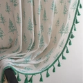 Vorhänge mit grünem Immergrün-Muster und Quasten im nordischen Landhausstil aus Leinen - Stangentasche / 150x160cm