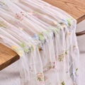 Chemin de table rétro français en dentelle blanche avec broderies florales colorées - 75x180 / Beige Fleurs Papillon Broderie Dentelle