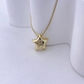 Goldene Sternenkette mit Kristallbuchstabe R an einer feinen Box-Halskette - Gold R