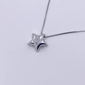 Silberne Sternenkette mit Buchstaben N Zirkonia Steinen und feiner Boxkette für Damen - Silber N