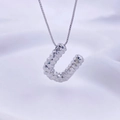 Minimalistische silberne Hufeisen-Halskette mit geometrischen Facetten und Box-Kette - Silber U