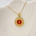 Collana dorata con pendente tondo in smalto rosso e lettera I su vassoio bianco - Lettera I / Rosso