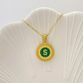 Collana dorata con ciondolo in pietra a righe verdi e dettaglio lettera S in oro - Lettera S / Verde
