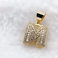 Hiphop Gold Buchstabe M Anhänger mit Zirkonia Steinen für Herren und Damen Ketten - Nur Anhänger (Ohne Kette) / Gold M