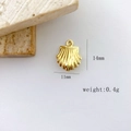 Detailed view of a mini 14mm gold shell pendant with dimensions and weight for DIY jewelry - Shell Style A