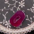 Natuurlijke magenta agaat schijf hanger met verzilverde rand en druzy kristalholte - Rozerood (Nr. 2)