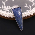 Colgante triangular de lapislázuli con baño de plata para creación de joyería DIY - 16x46mm / Lapislázuli