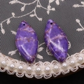 Detalle macro de colgantes de piedra imperial púrpura en forma de marquesa para joyería DIY - Talla 22