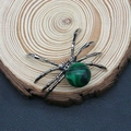 Spider pendant crafted from vintage silver metal featuring a green malachite stone inlay - 34x47mm / Malachite