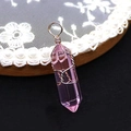 Pendaglio a prisma esagonale in cristallo rosa con filo d'argento e gancio - 10x40mm / US 1