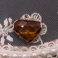 Gefacetteerde hartvormige tijgeroog steen hanger met gouden rand voor DIY sieraden - 17mm 2g/stuk / Tijgeroog
