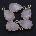 Lot de cinq pendentifs gouttes en cristal rose facetté avec bordure dorée élégante - Quartz rose