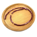 Perle tubolari in conchiglia d'acqua dolce viola intenso su un vassoio di legno - Viola Scuro (No.13)