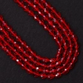 Macro-opname van gefacetteerde ovale rode kralen voor DIY sieraden maken - Nr. 4 (Rood) / 4x6MM