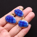 Trois breloques coquillages dégradé bleu profond avec bordure dorée pour bijoux DIY - 20mm-30mm / Bleu