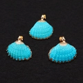 Trois pendentifs coquillages bleu vif avec bordure dorée pour création de bijoux DIY - N°11 (Cyan)