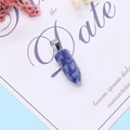 Lapis Lazuli Anhänger in Sechseckform mit natürlicher Maserung und silberner Öse - 9x28mm / Blaupunktstein