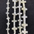 Verticale rij kruisvormige witte natuurlijke schelpkralen met parelglans voor het maken van sieraden - Kruisstijl (Nr. 57) / 8x13mm / AB Wit