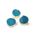 Drei blaue Druzy-Kristallanhänger mit Goldrand, 15x19mm runde flache Form - Blau