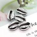 Set of five silver plated cowrie shell charms for DIY jewelry and necklace making - 16-18mm (20 Pieces/Pack) / Silver