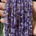 Facettierte lila Natursteinperlen 4mm für die Schmuckherstellung und DIY Armbänder - 4mm 93 Stk./Strang 7g / Amethyst