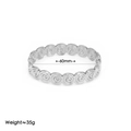Detalle de brazalete plateado con textura de espiral de 60mm y peso de unos 35g - Brillante / Chapado en oro 18K / Plateado