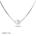 Dettaglio di una perla da 15 mm su catena serpente d'argento con peso e dimensioni - Catena a Doppio Strato / Colore Acciaio + Perla Bianca