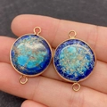 Connecteur rond en pierre impériale avec lunette plaquée or 18 carats et double boucle - Marbre Bleu Vert (N° 10)