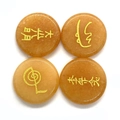 Set di quattro pietre curative reiki in aventurina arancione con simboli incisi in oro - Confezione da 4 (25x6mm) / Topazio