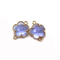 Lila Kristall-Blumenanhänger mit goldenem Perlenrand für DIY-Schmuckherstellung - Größe 8 / 11x15mm (50 Stück/packung)