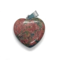 Herzförmiger Unakit Naturstein Anhänger mit polierter rot-grüner Maserung - 21x22m / Unakit (Natürlich)