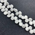 Perles gouttes en howlite avec texture marbrée grise pour la création de bijoux - 8X12mm / Howlite
